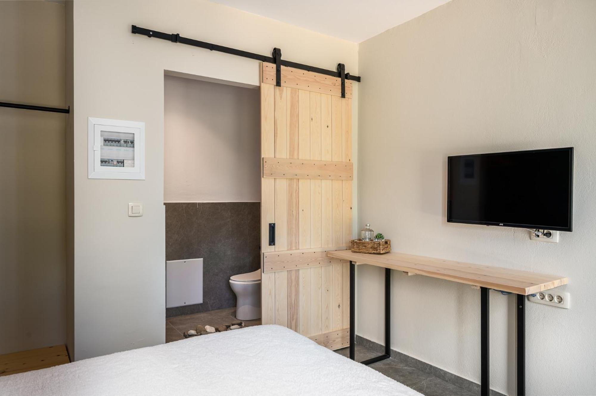 Gefiri Plakas Hotel, Tzoumerka Esterno foto